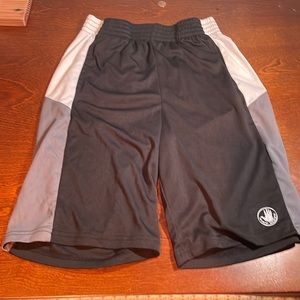 Body glove black and grey shorts size youth large